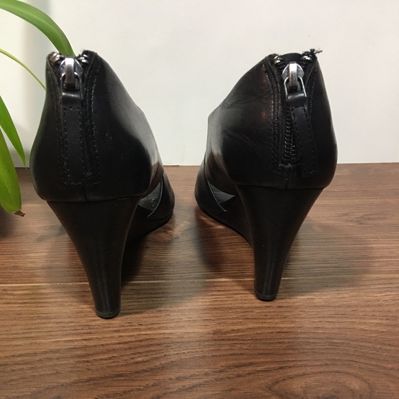 Franco Sarto, Giselle Black Sandals, Size 7 M - Picture 4 of 6